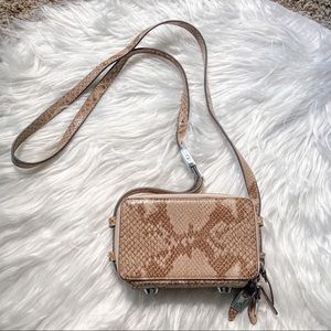 {G.I.L.I} Snake Embossed Leather Crossbody Bag